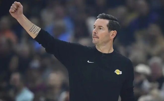 湖人客场110-113惜败活塞 9连胜终结引热议