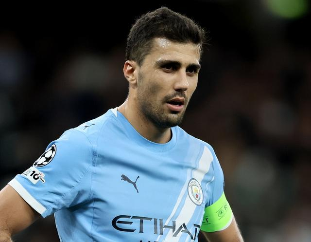 皇马中场引援目标锁定维蒂尼亚 罗德里尼科-帕斯